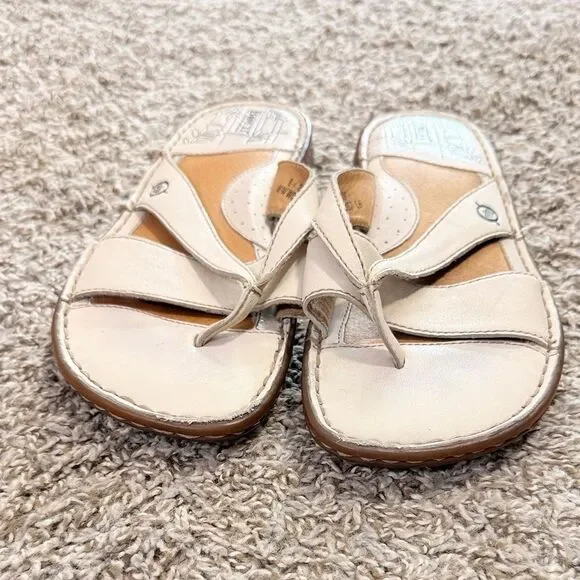 Born Creamy Taupe Leather Sandals - Picture 7 of 7
